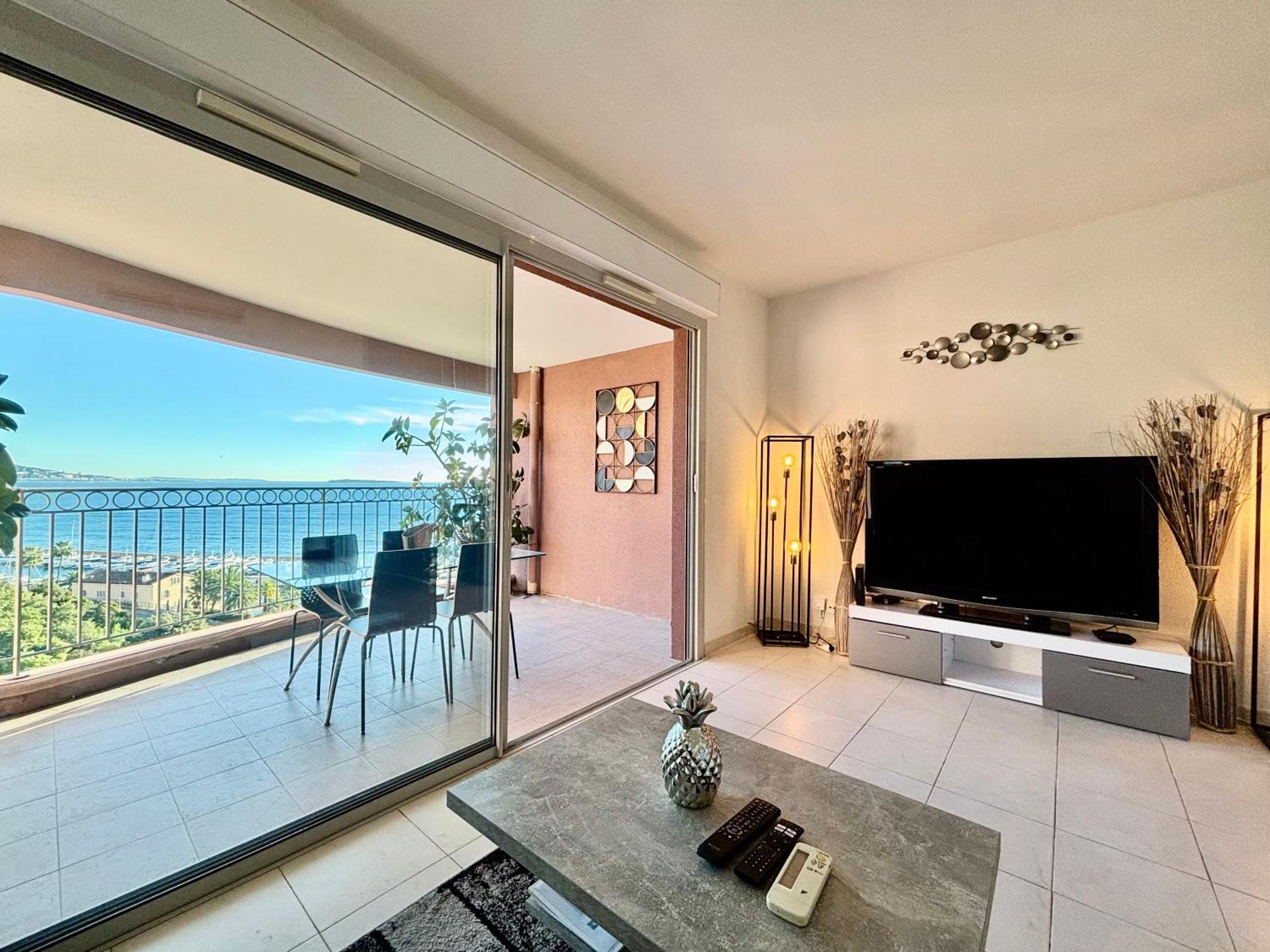 Appartement Superbe 3 pièces sur la baie de Théoule Extérieur photo