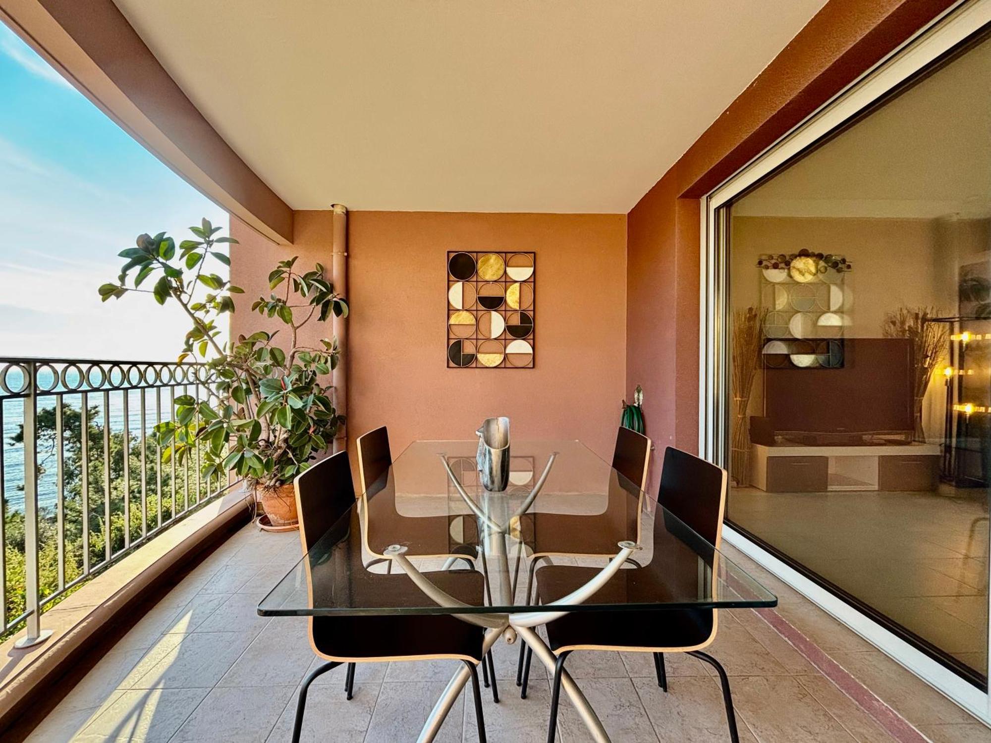 Appartement Superbe 3 pièces sur la baie de Théoule Extérieur photo