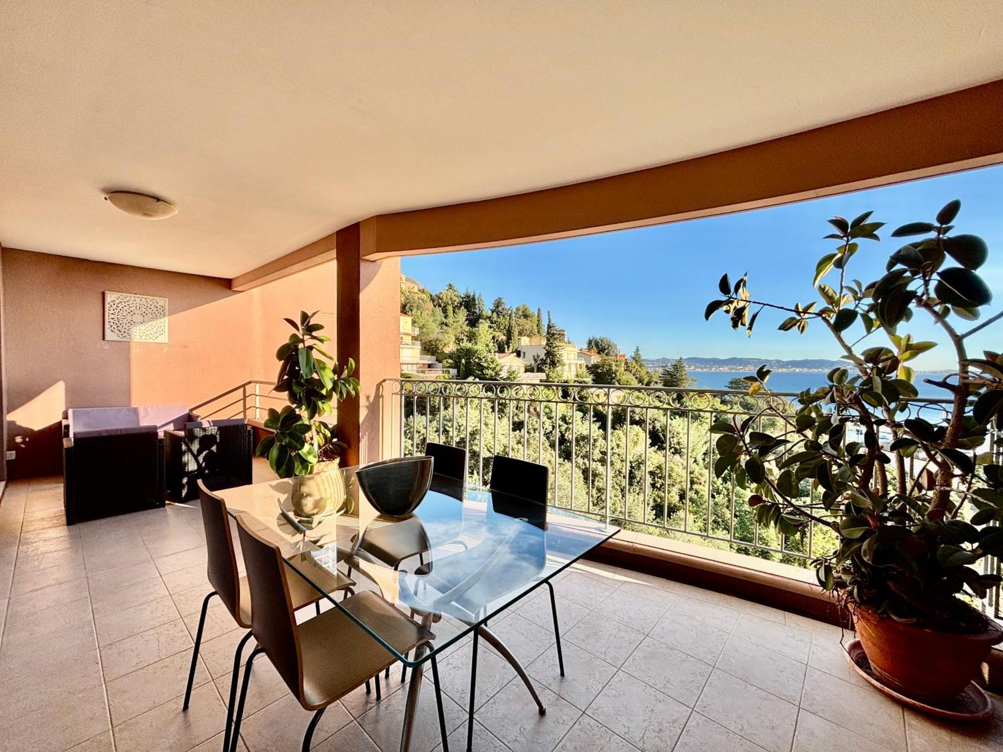 Appartement Superbe 3 pièces sur la baie de Théoule Extérieur photo